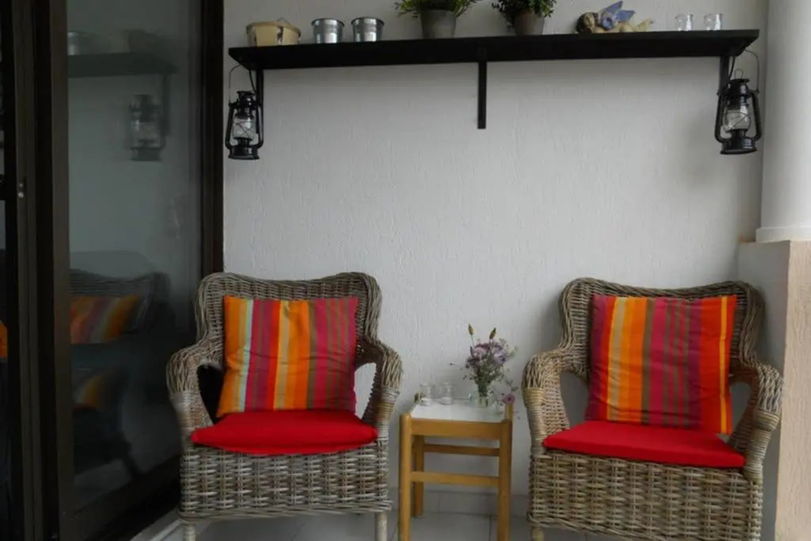 La Petite Cachette - Pool and 150m to the beach