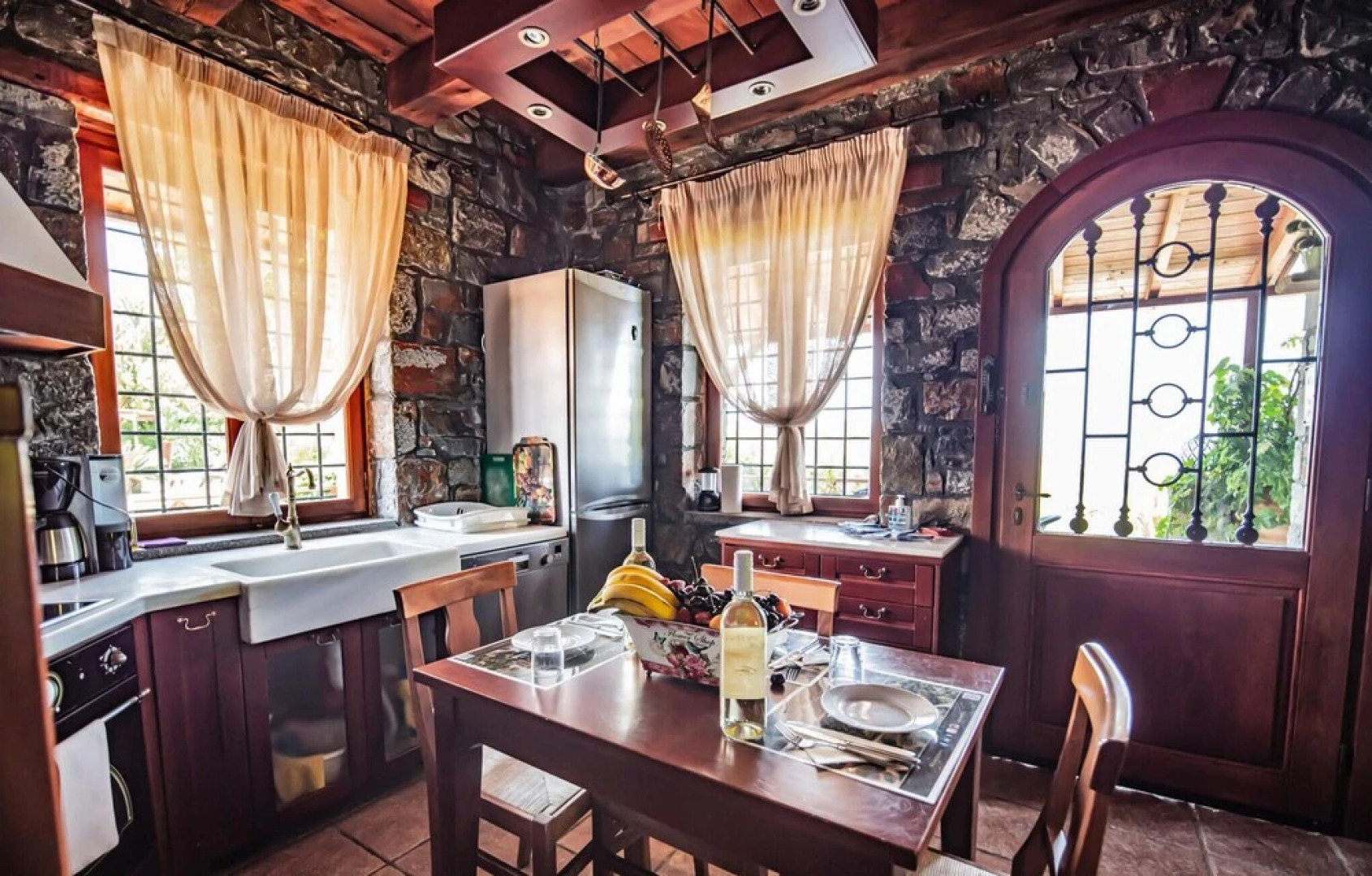 Amazing Home in Milatos, Lasithi With Wifi and 3 Bedrooms