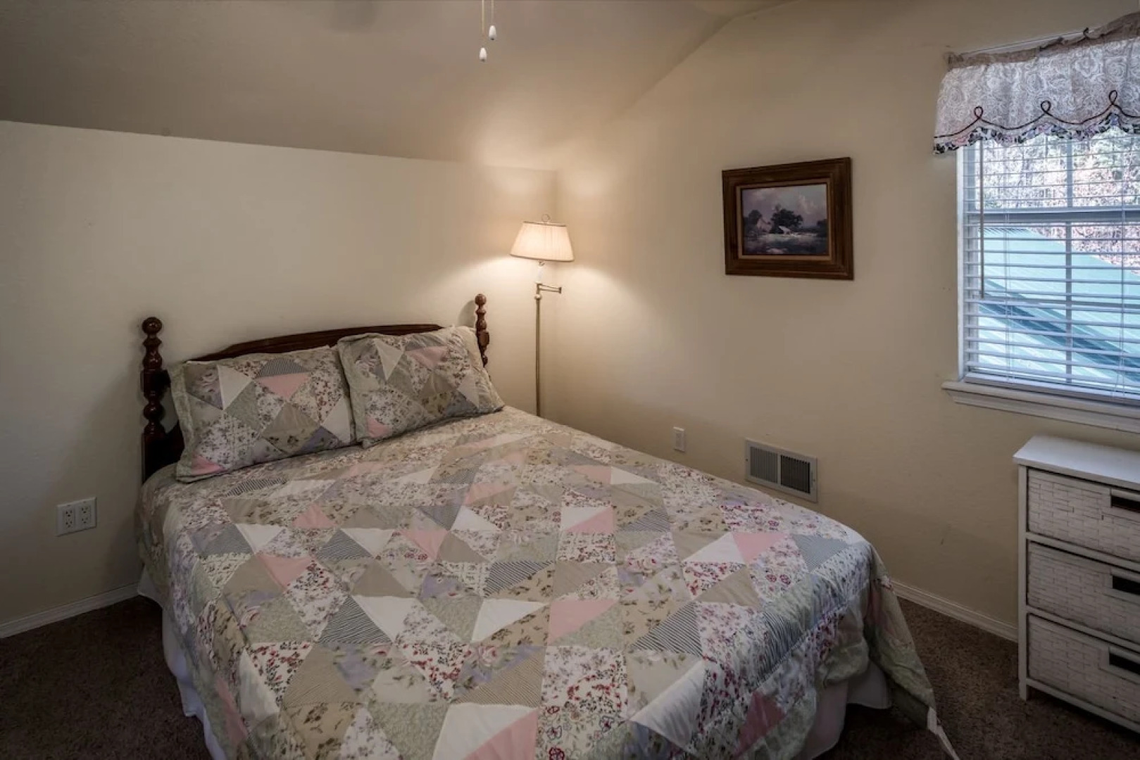 Golf Getaway - Three Bedroom Cabin