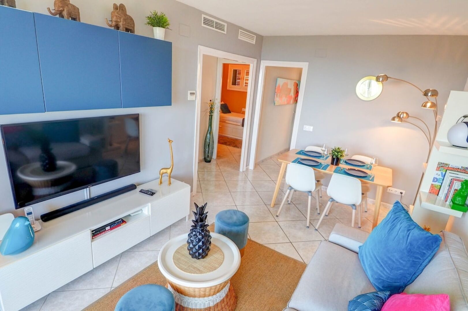 Palma Fiesta Apartment by Hello Apartments Sitges