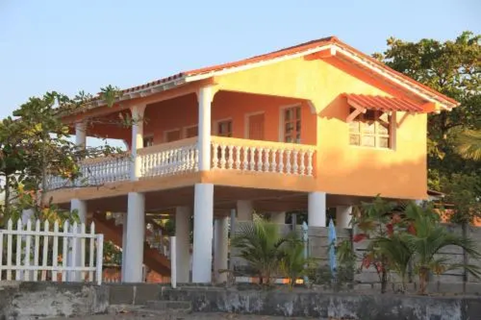 Sunset Waves House