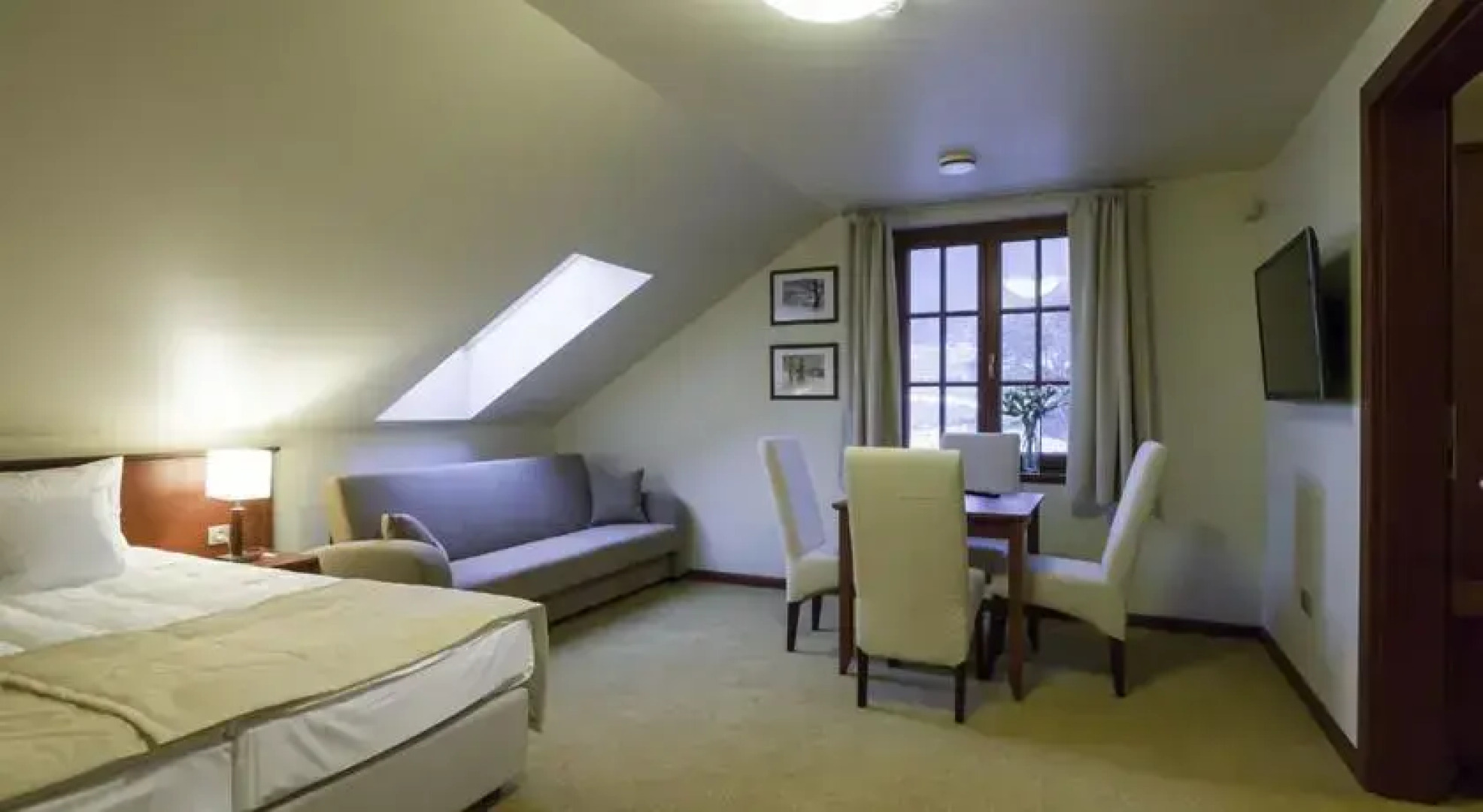 Willa Wzgórze Poręba