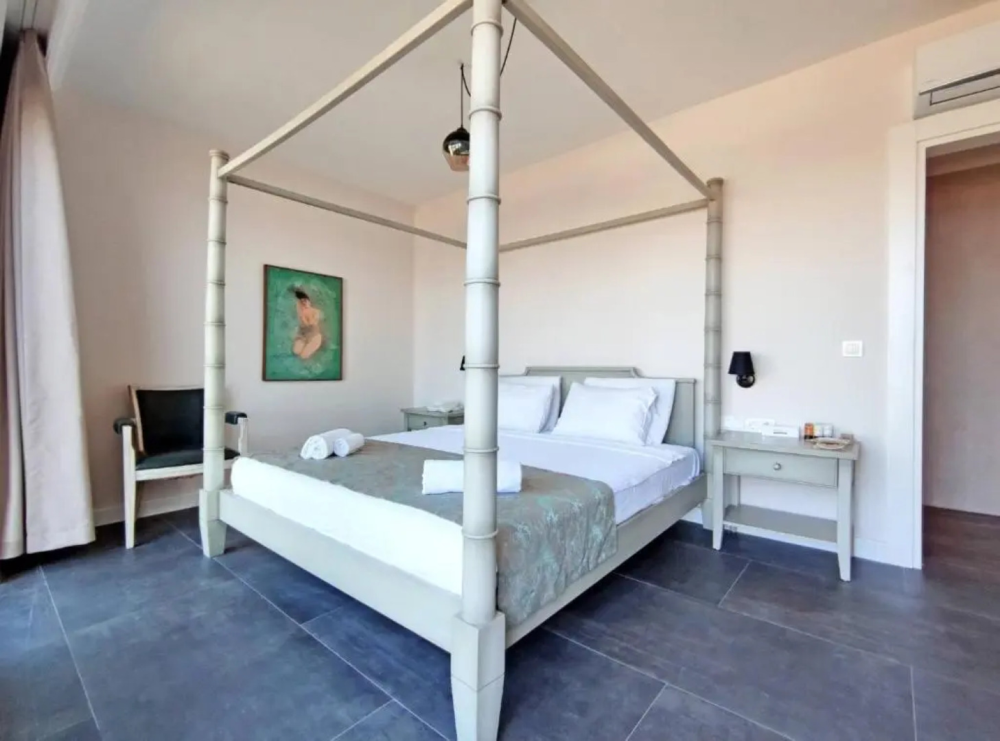 5 Bedroom Luxury Villa With Private Pool and Private Beach in Bodrum-gumusluk 2