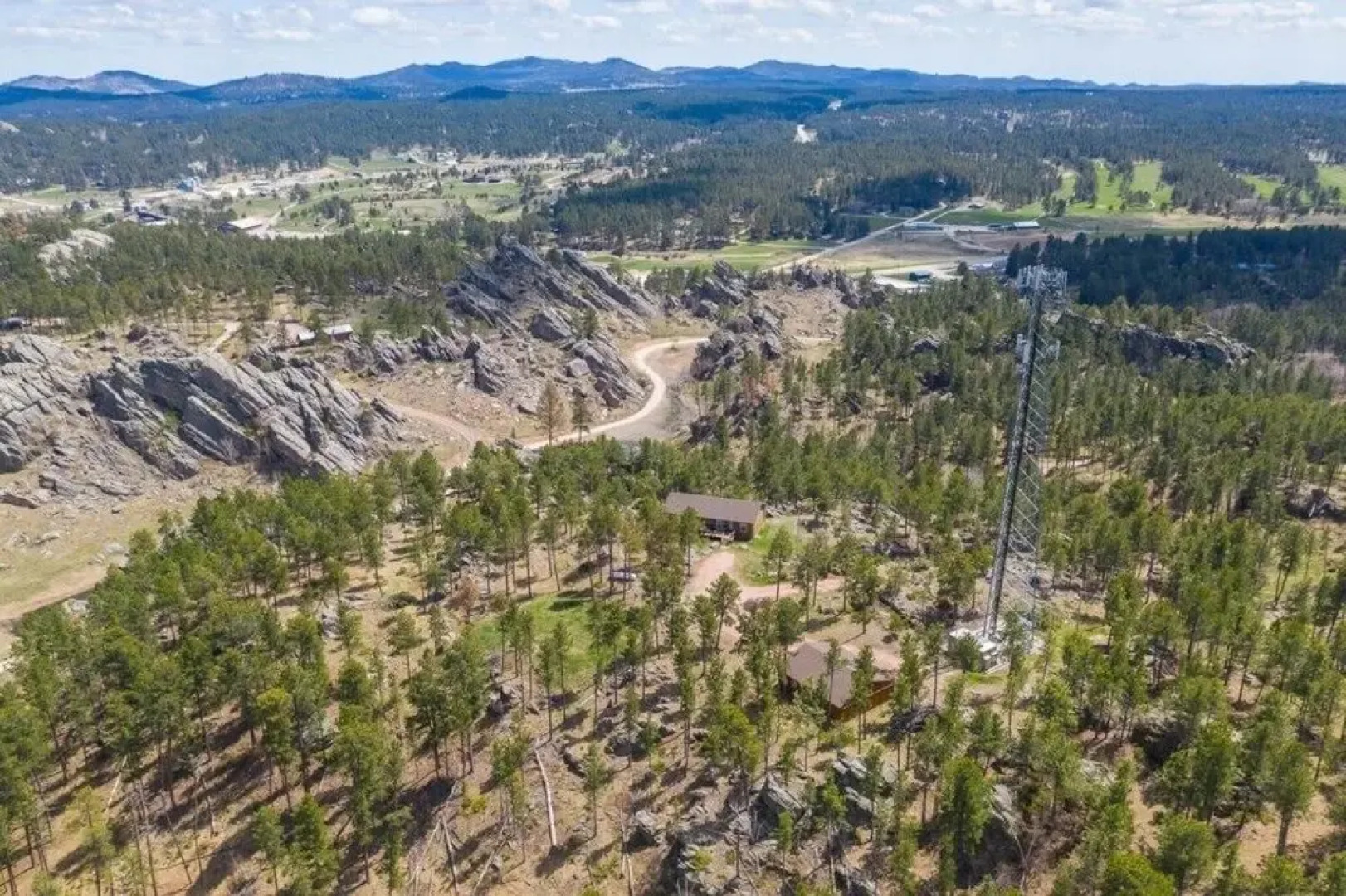 Teton Cabin South Dakota 5 Bedroom Cabin by RedAwning