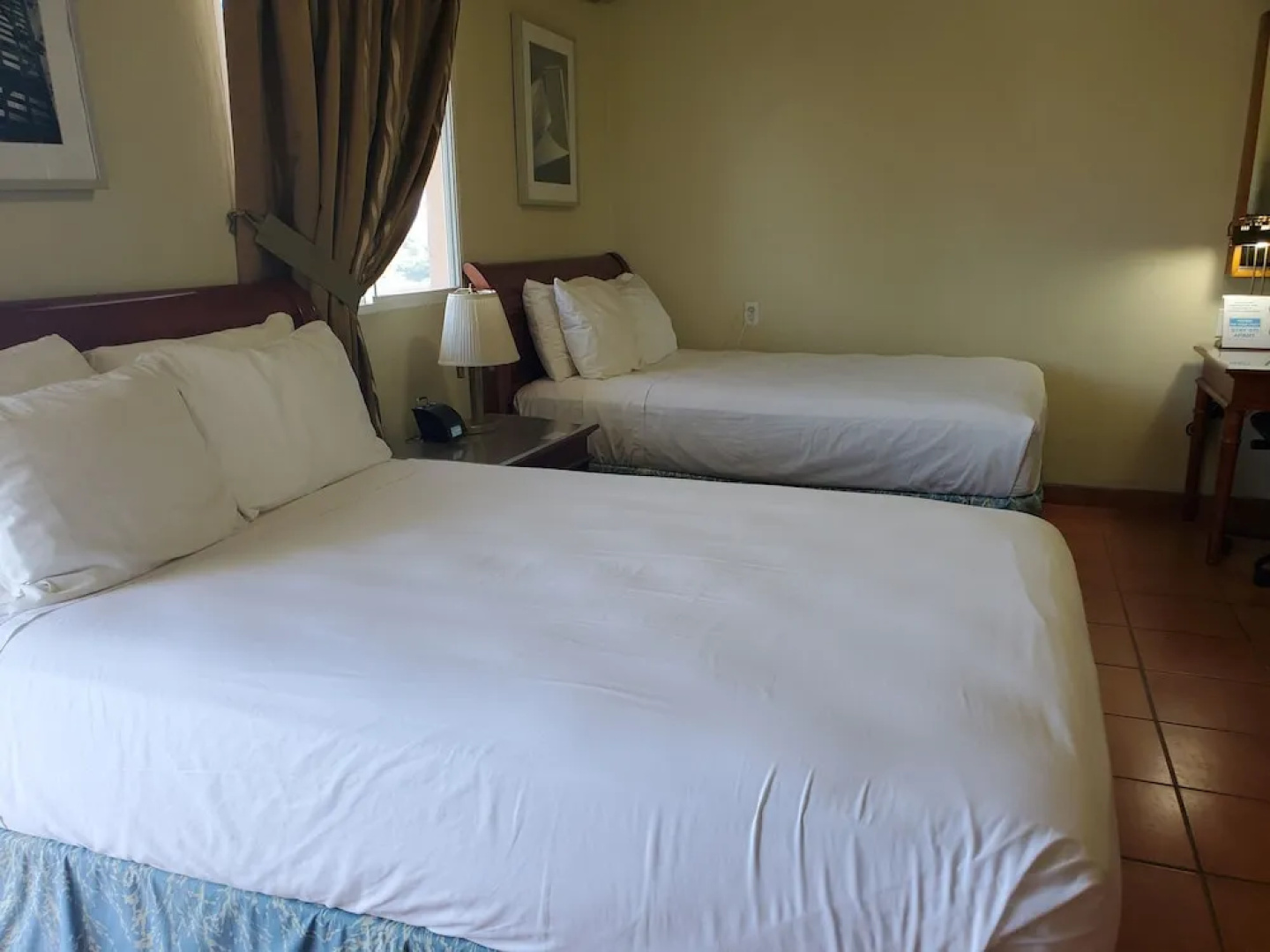 Rolson Hotel