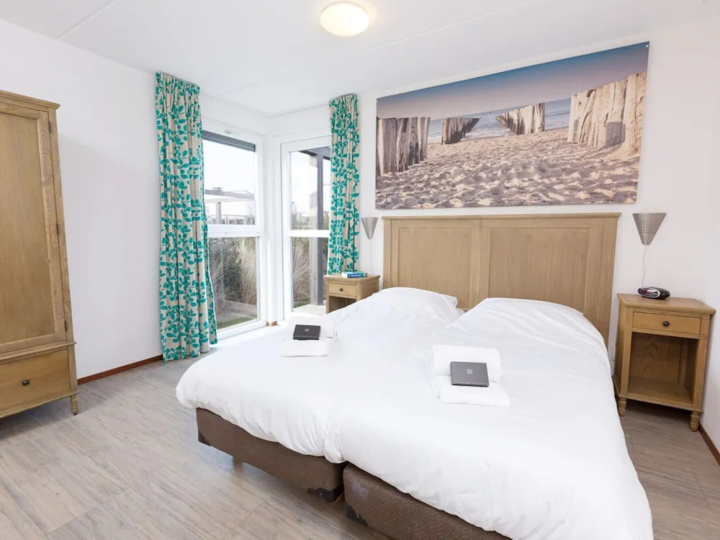 Detached Single Story Holiday Home Near the Sea