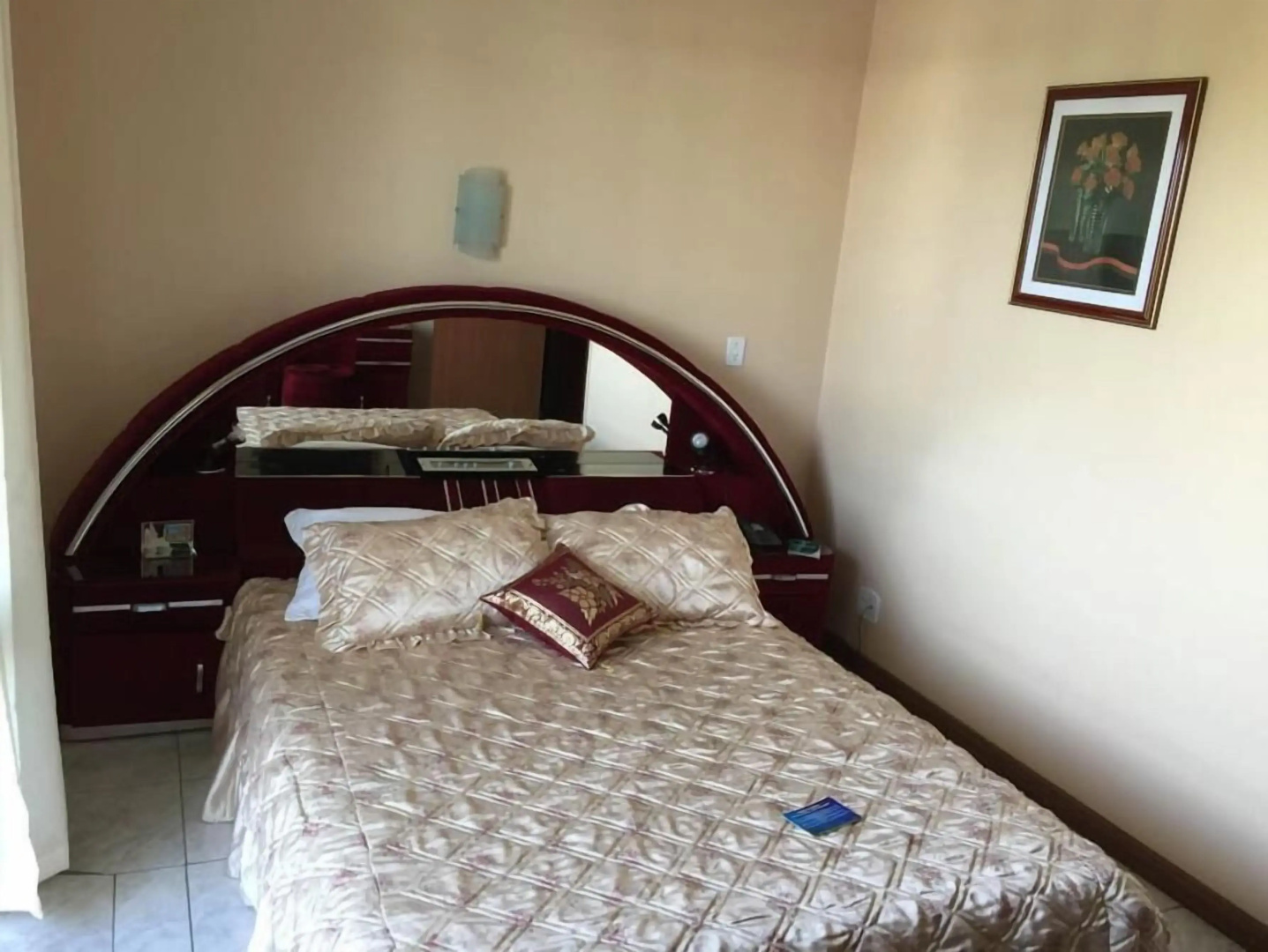 Fares Turis Hotel