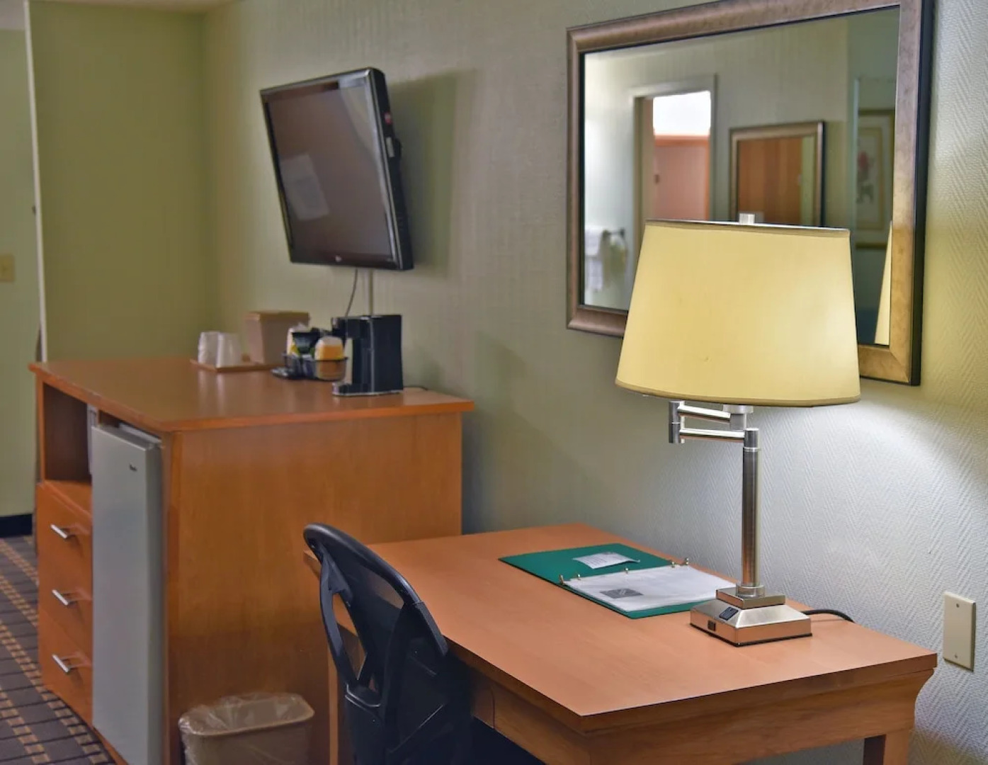 Quality Inn & Suites Metro