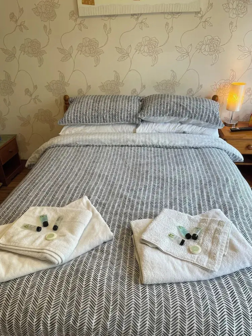 Rooms at the Huntsman Inn