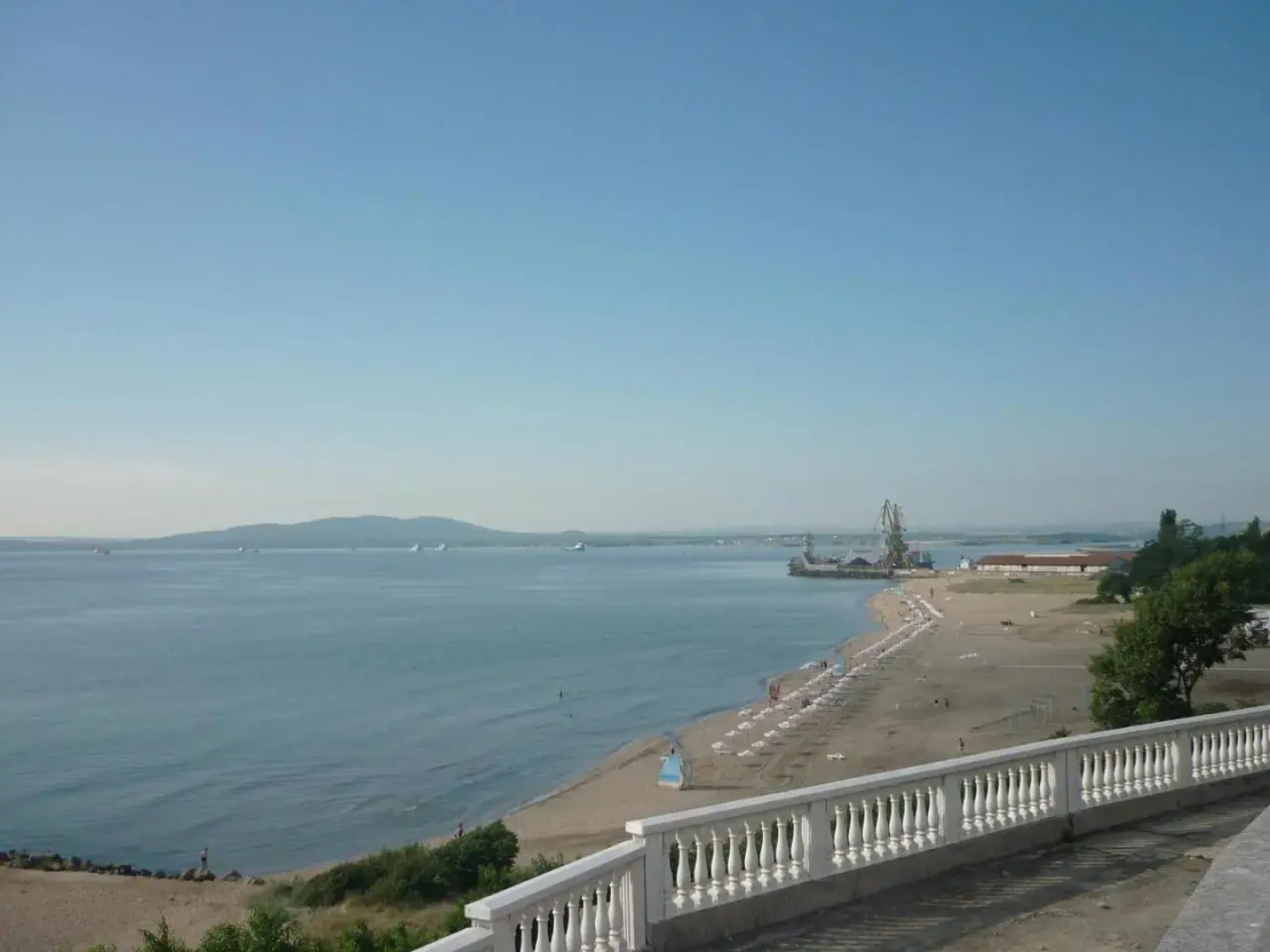 Sea Garden Plaza Apartment