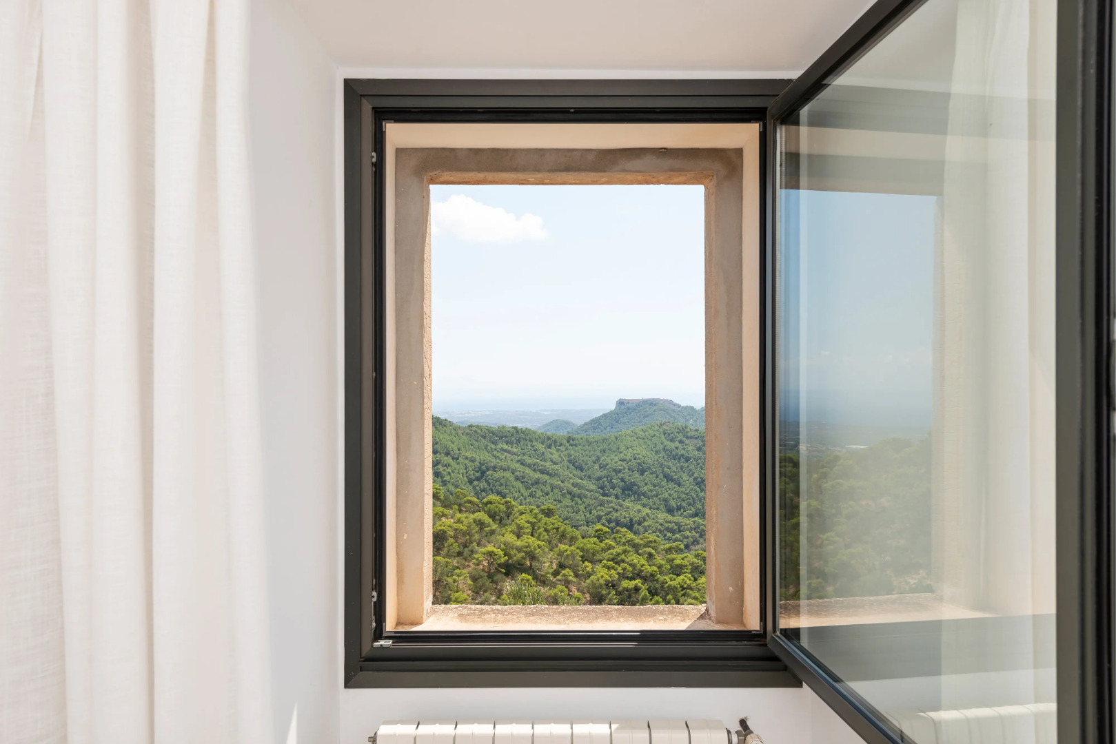 Petit Hotel Hostatgeria Sant Salvador