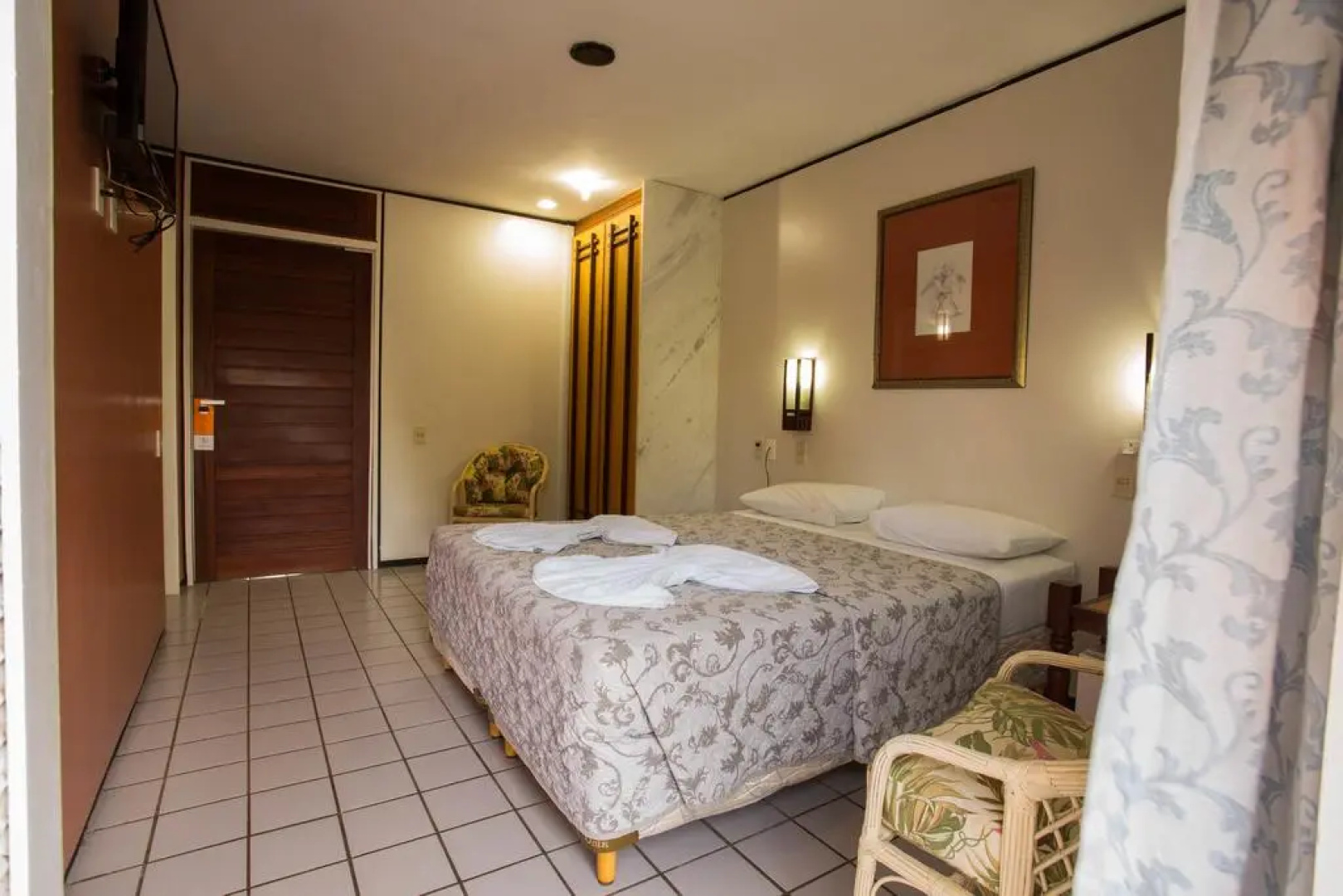 Aimberê Eco Resort Hotel