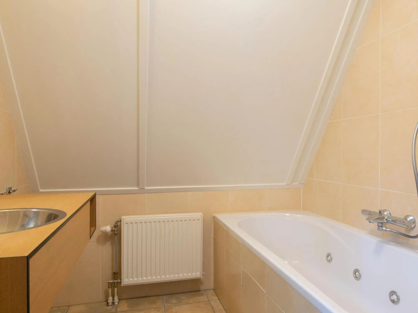 Bungalow Near Breda & De Biesbosch Park