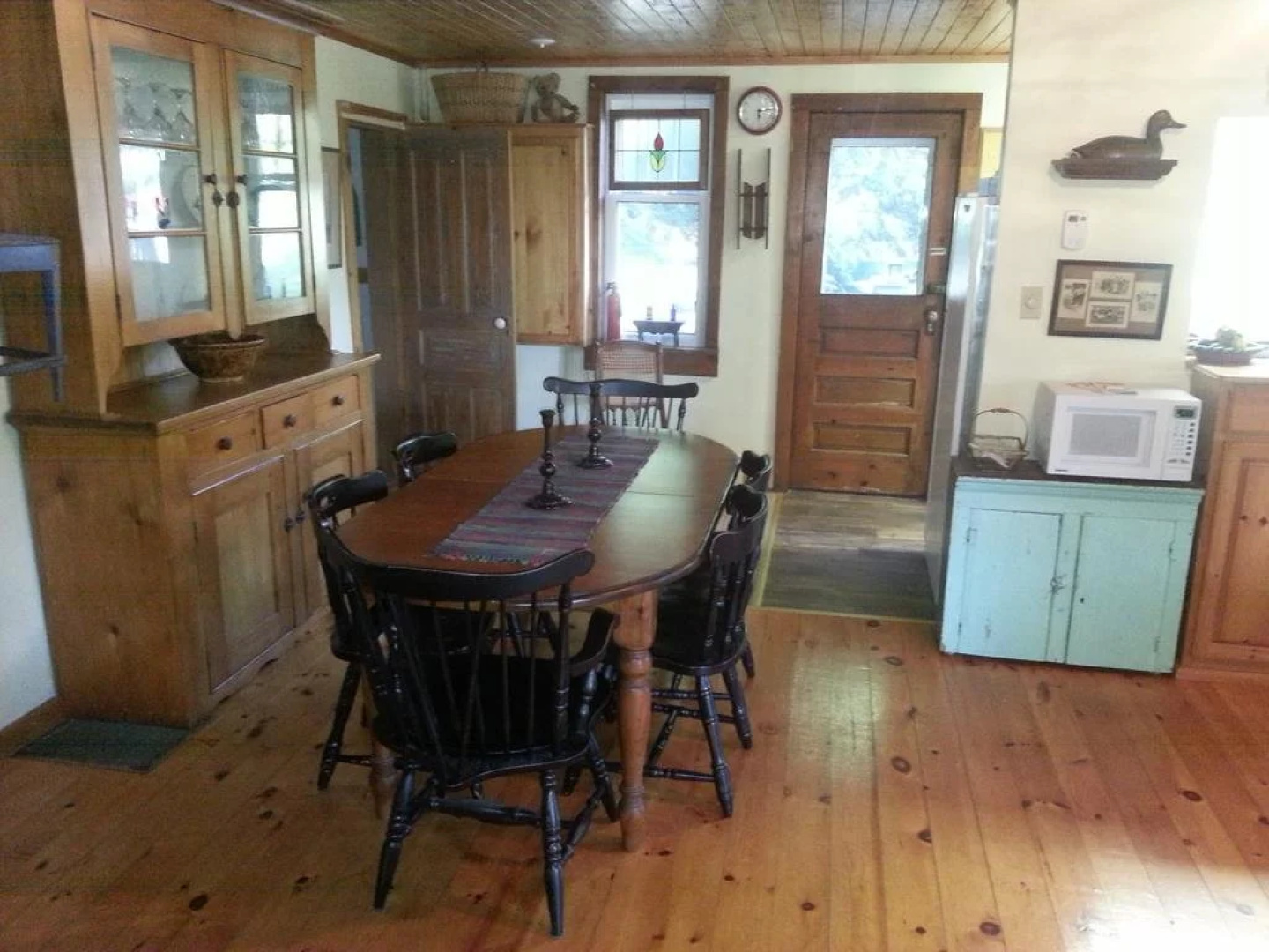 Port Albert Inn and Cottages