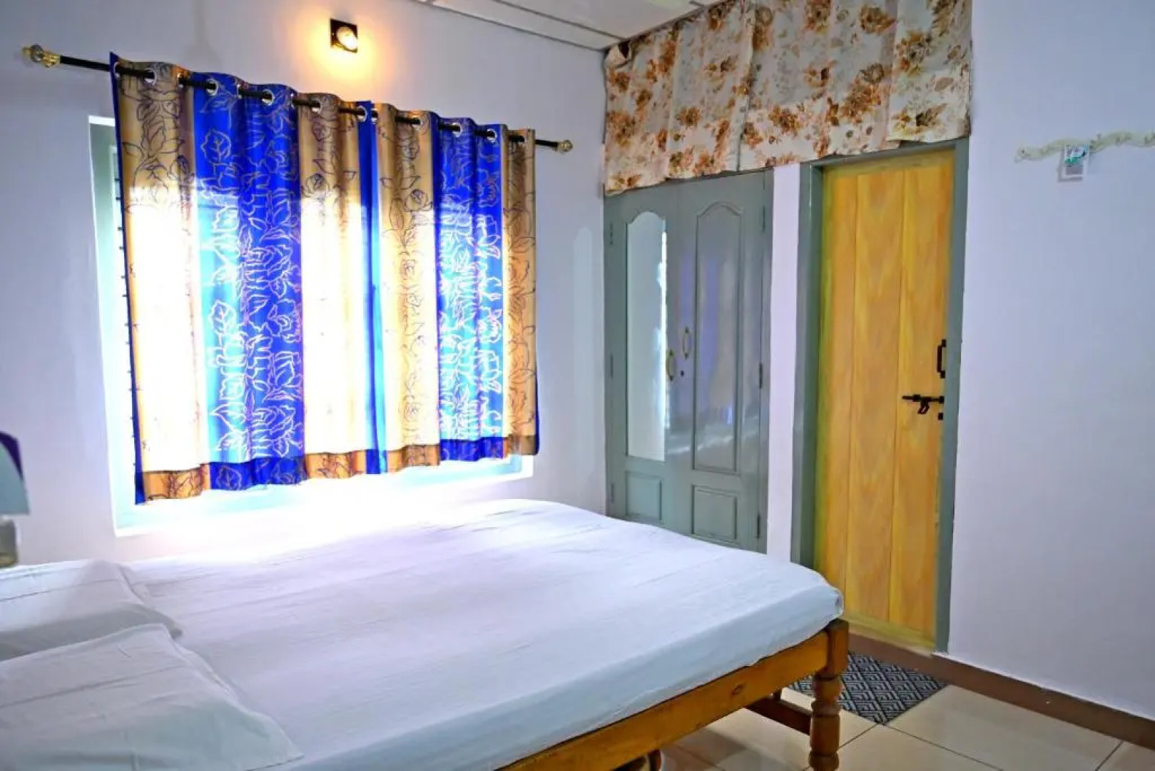 Giridarshini Homestay - Pool, Falls, Home Food & Estate