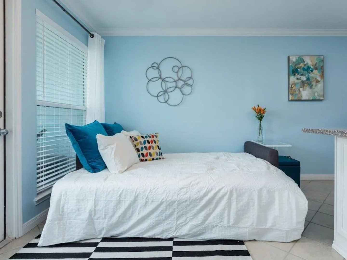 Beachfront Condo w/ Pool & Hot Tub by RedAwning