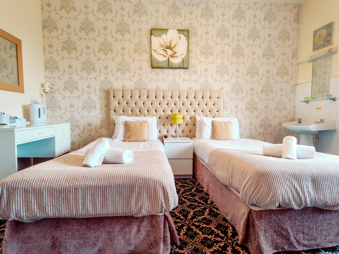 Wentworth House Hotel