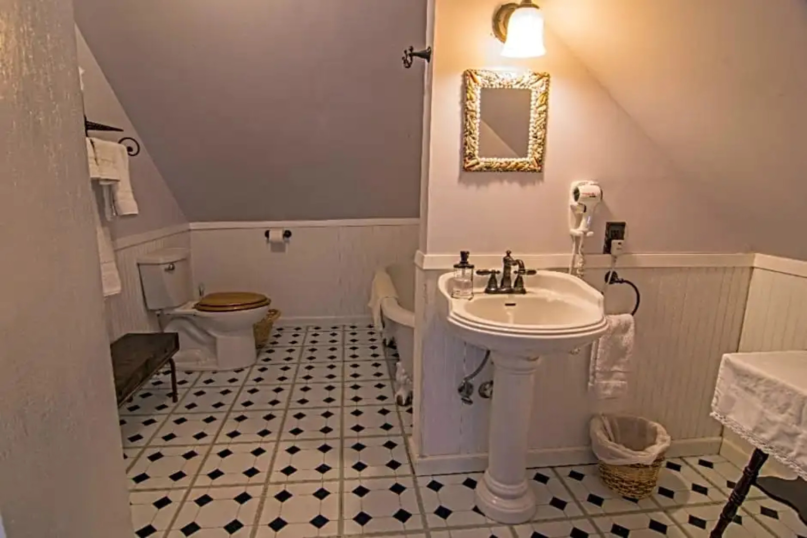 The Peaceful Pelican LLC