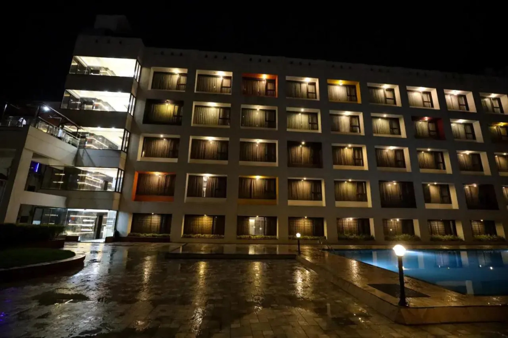 Hotel Atithi