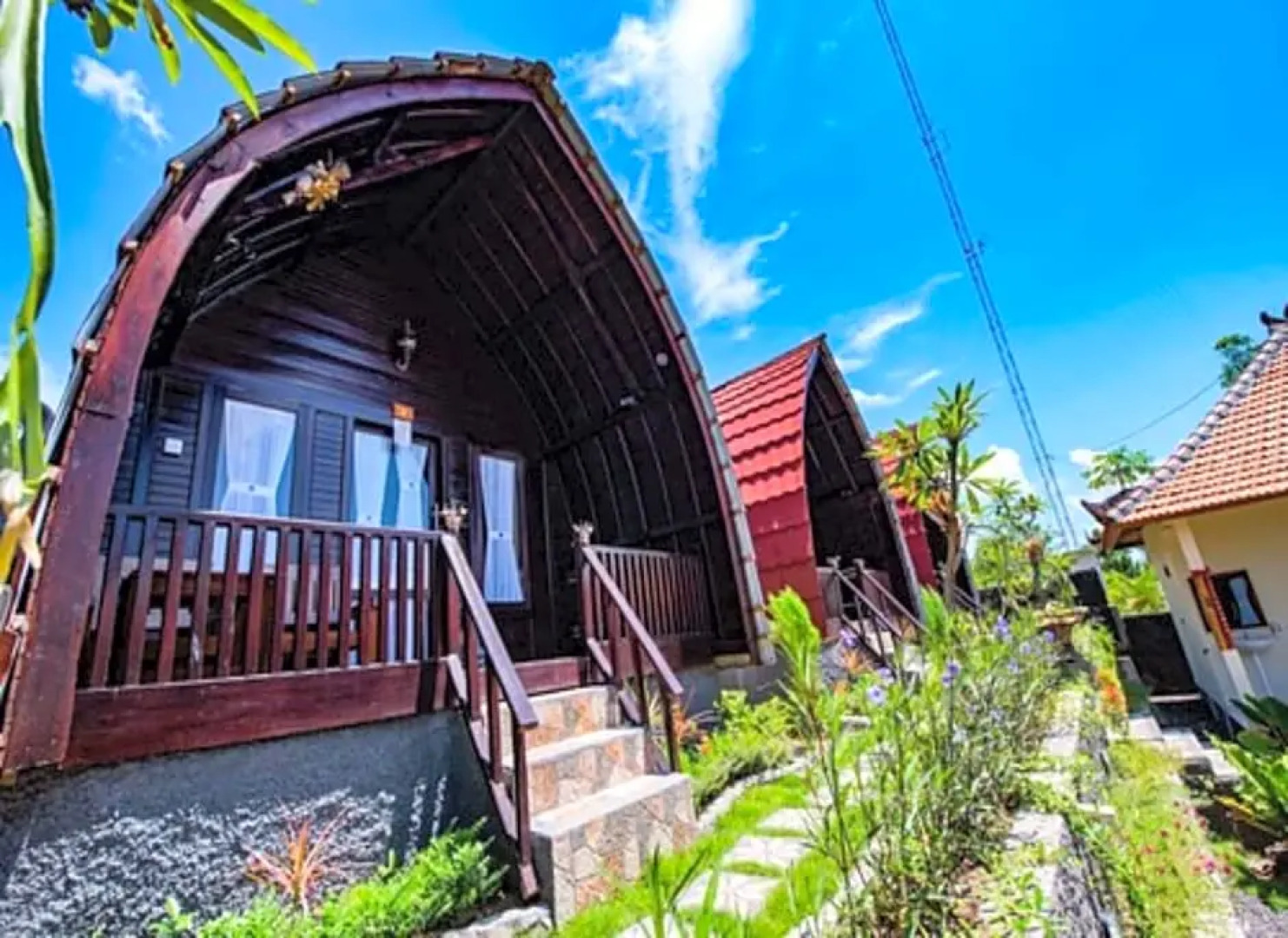 Hotra Hill Cottage by ZUZU