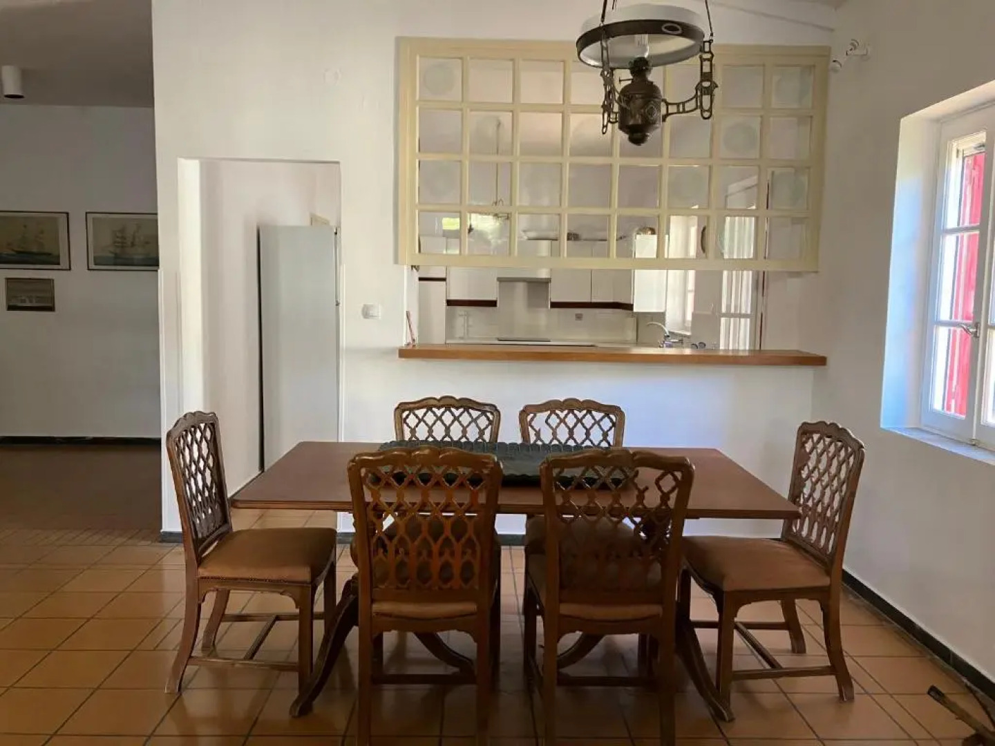 Mediterenian house with beautiful garden