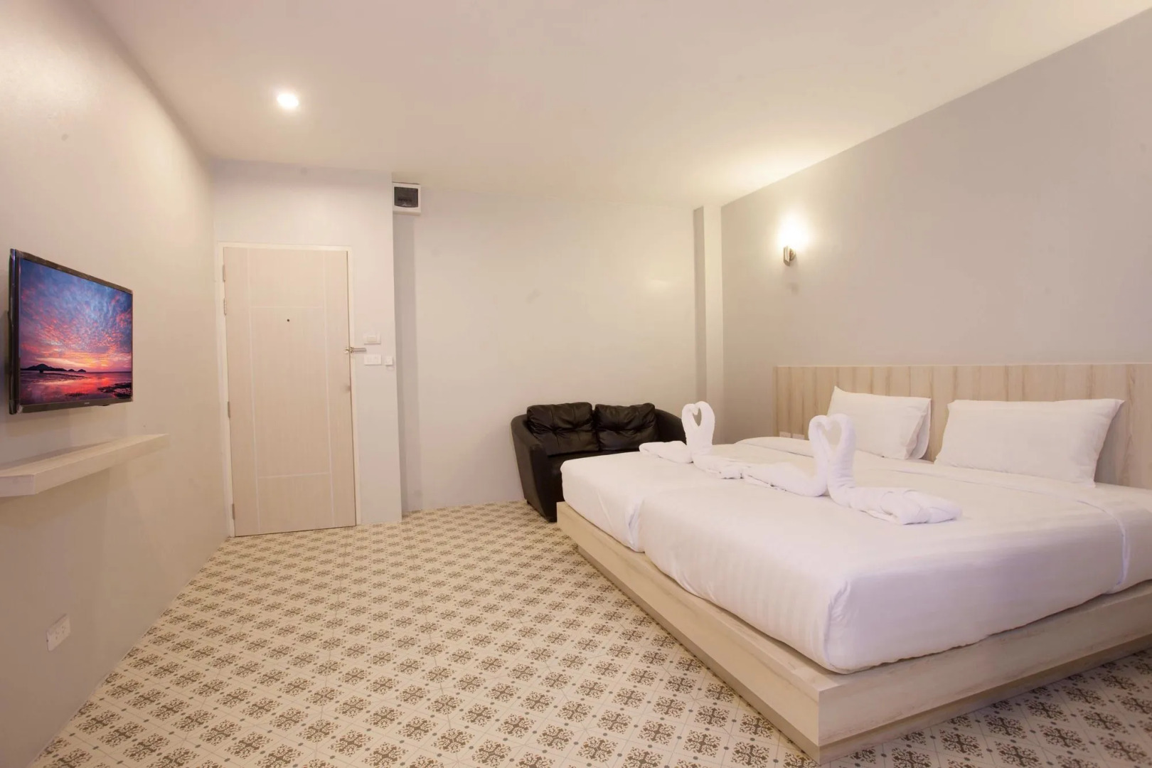 Nature Pine Residence