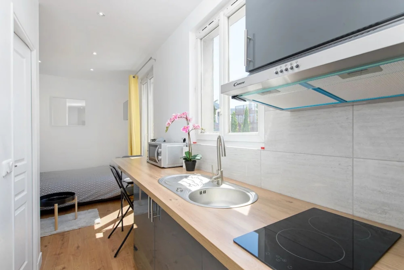 studio 2 persons cosy Paris