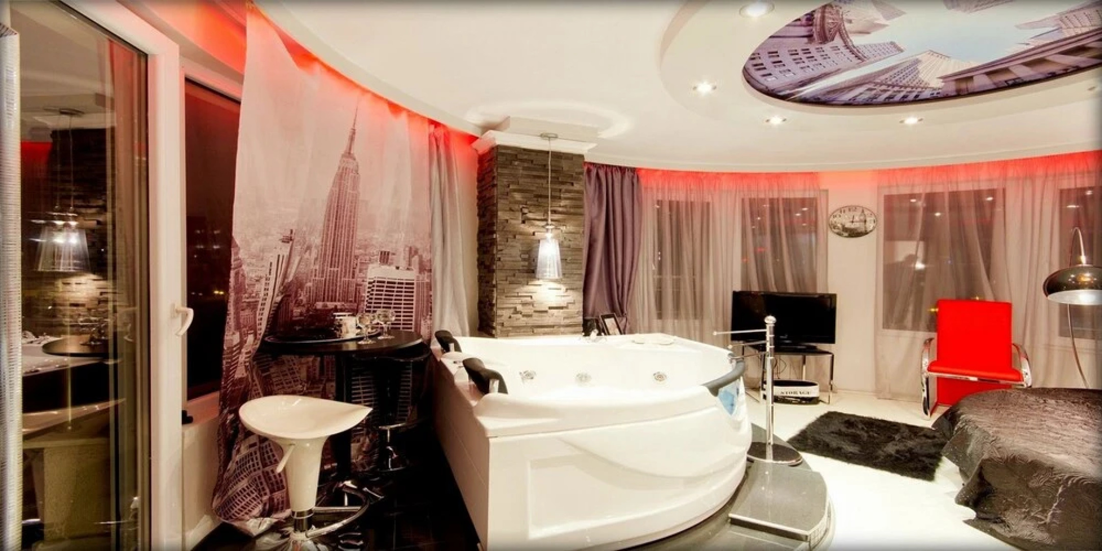 Penthouse Suites Rakovska Apartments