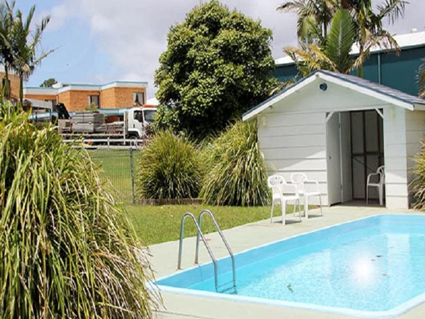 Colonial Court Motor Inn