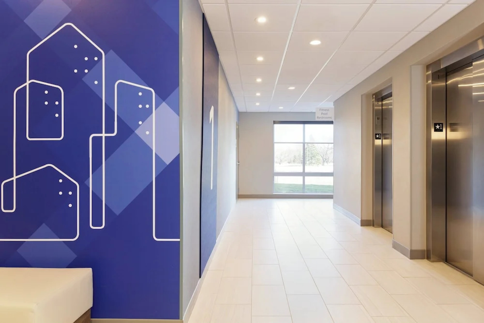 Holiday Inn Express & Suites Hebron - Cincinnati Airport by IHG