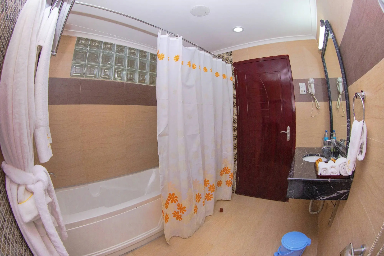 Tiffany Diamond Hotels