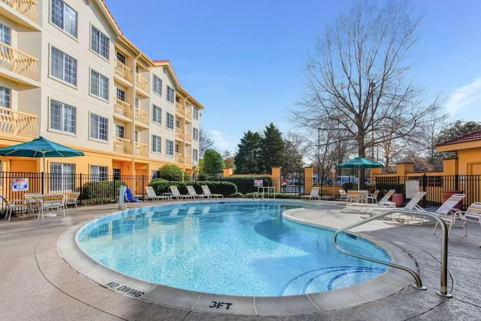 La Quinta Inn & Suites Raleigh Durham Intl Ap