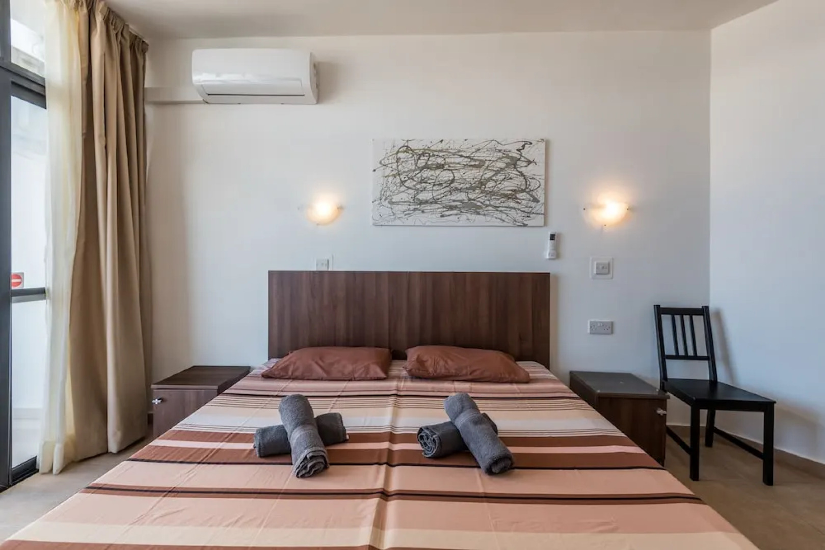 Seashells 2 bedroom Apartment with sunny terrace with stunning panoramic sea views by Getaways Malta