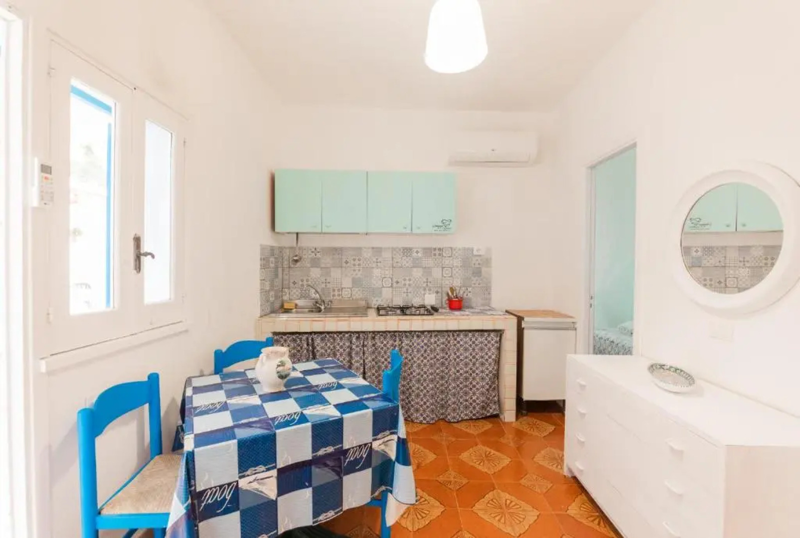 Holiday Eolie Village