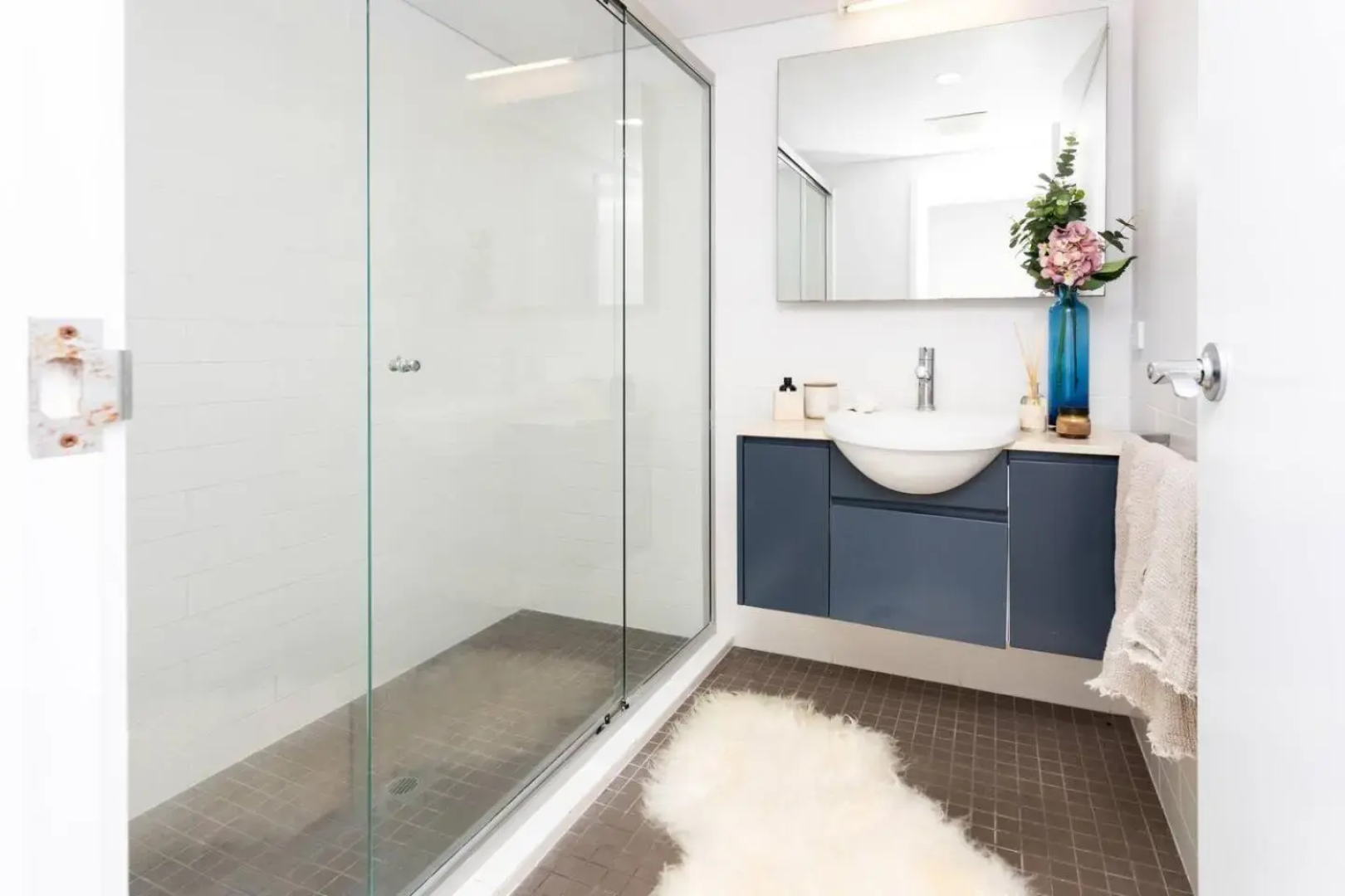 Whitsunday view BOHO apartment in Airlie Beach