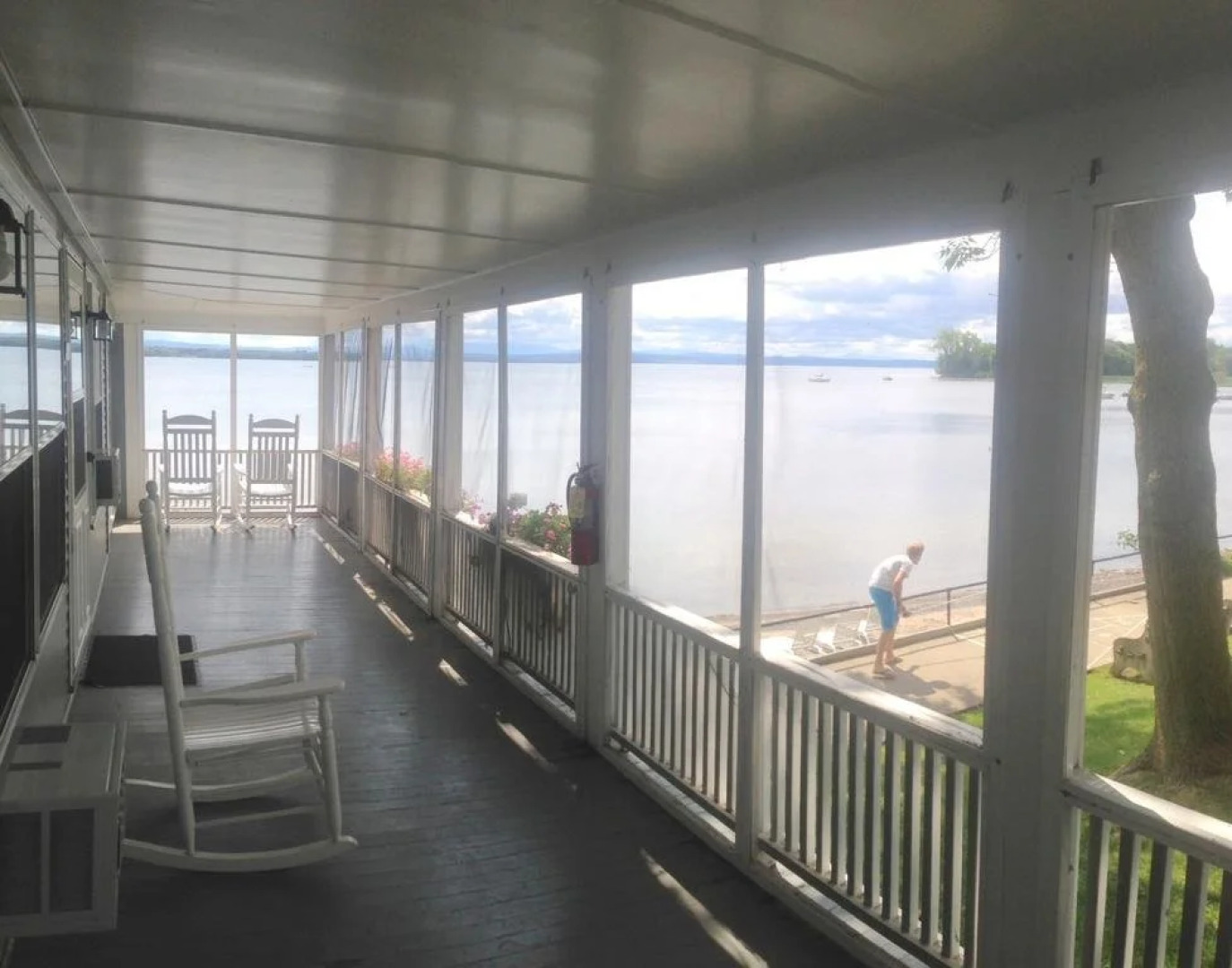 The North Hero House Inn & Restaurant