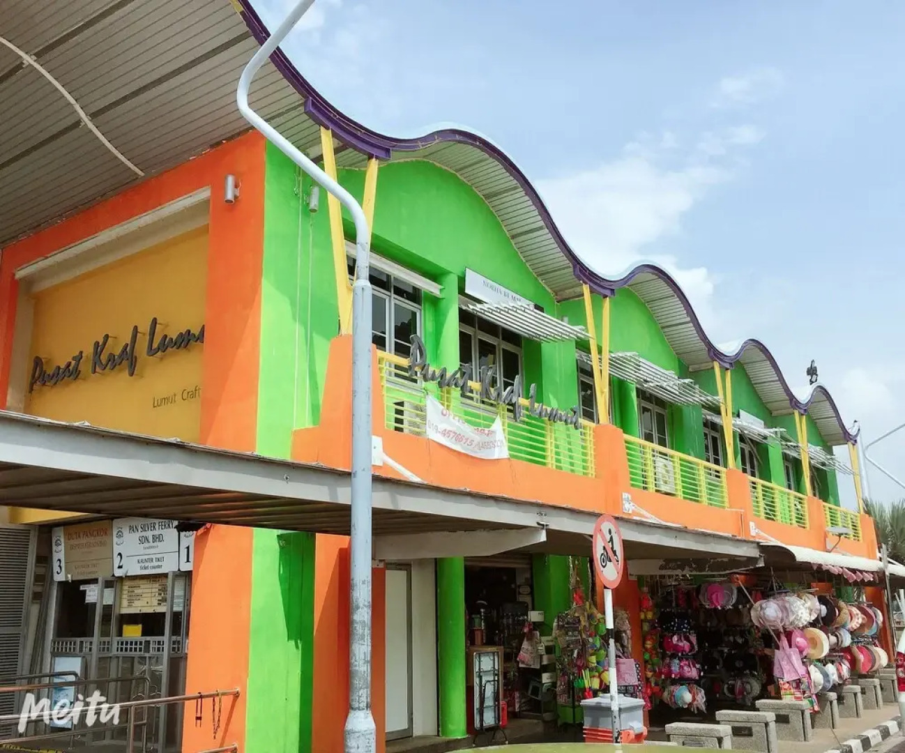 Dindings Pantai Desair Apartment By DPD