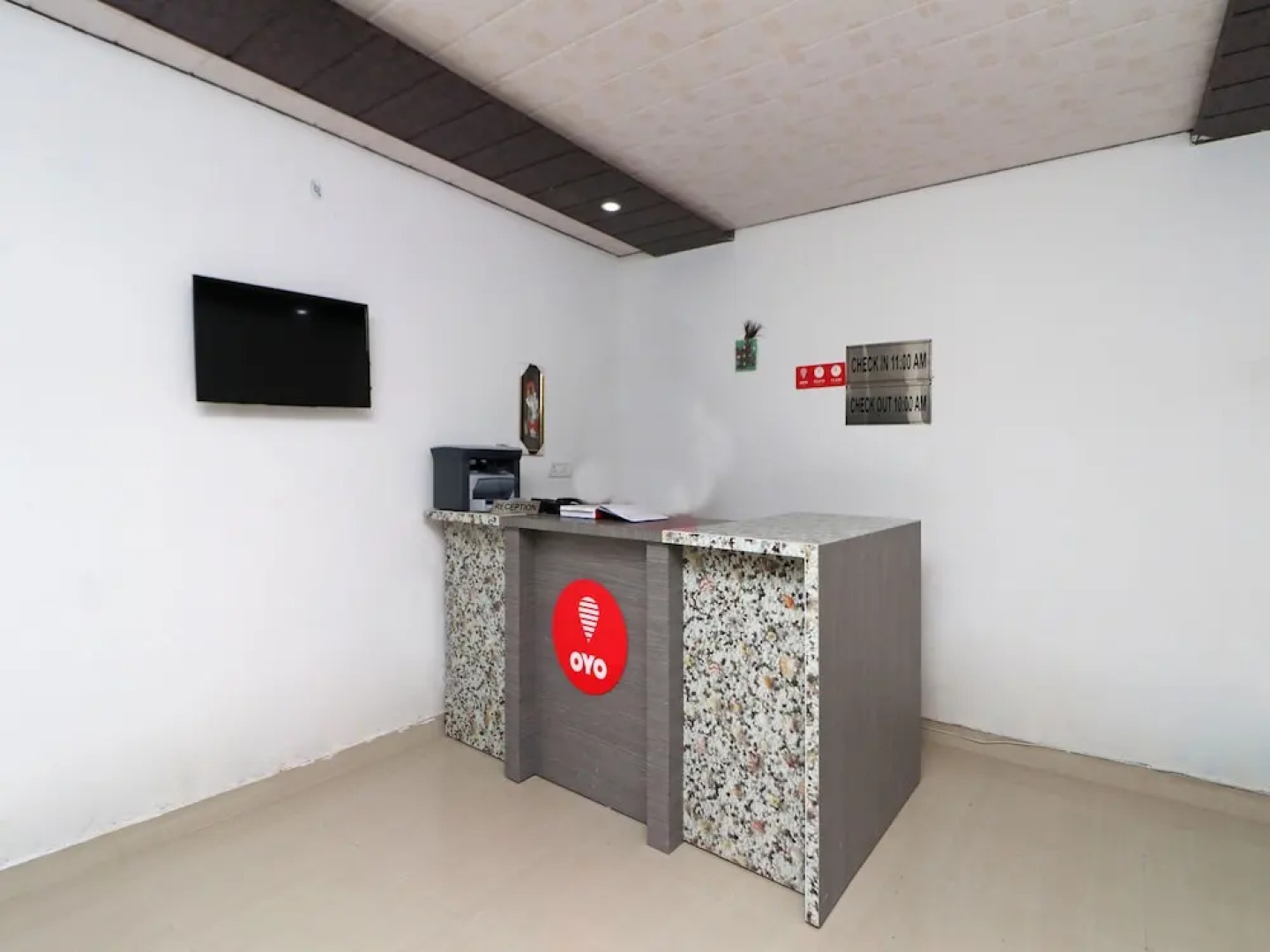 OYO 11876 Rock Resort