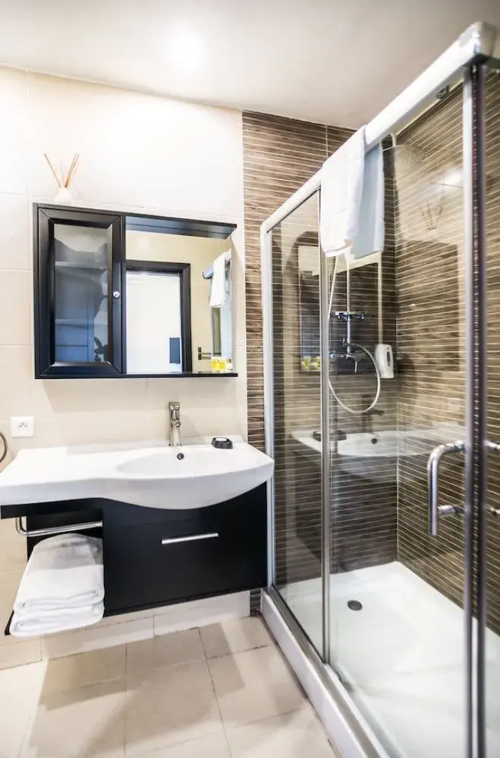 Home Residence Hotel