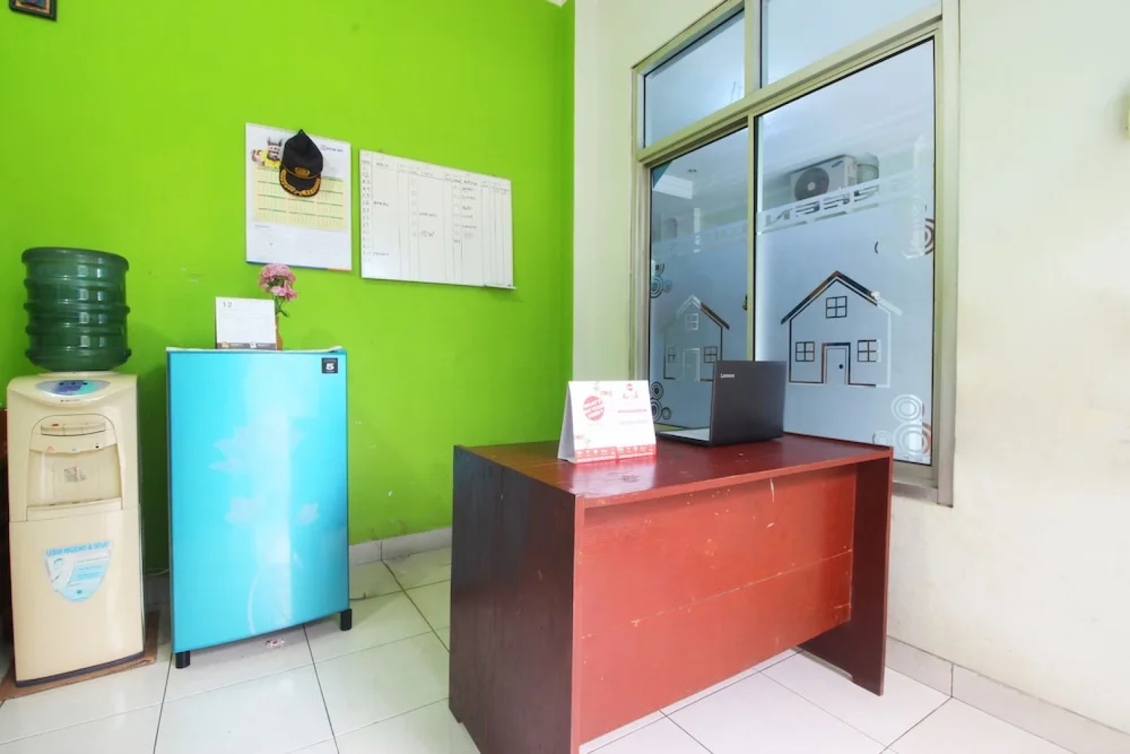 OYO 1804 Guest House Oema'h Opa