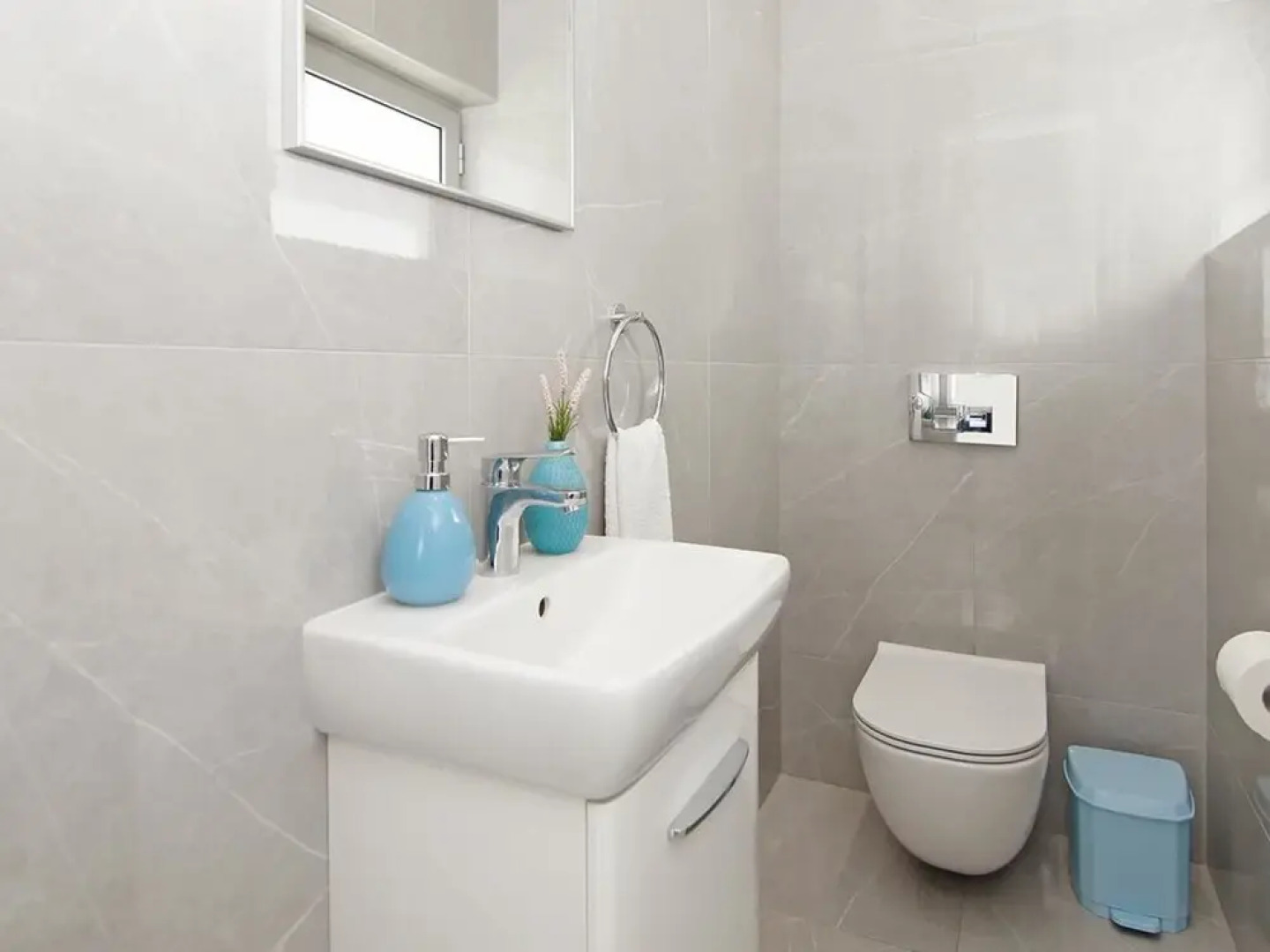 Luna Paralimni in Paralimni