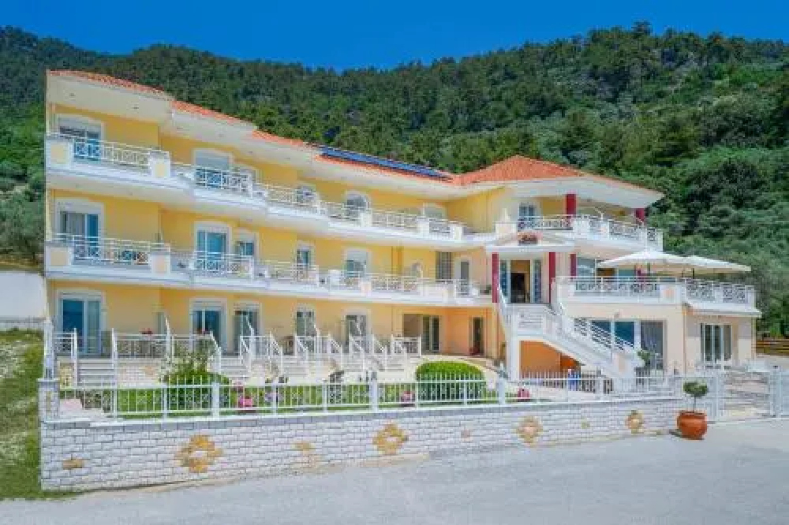 Sunny Hotel Thassos
