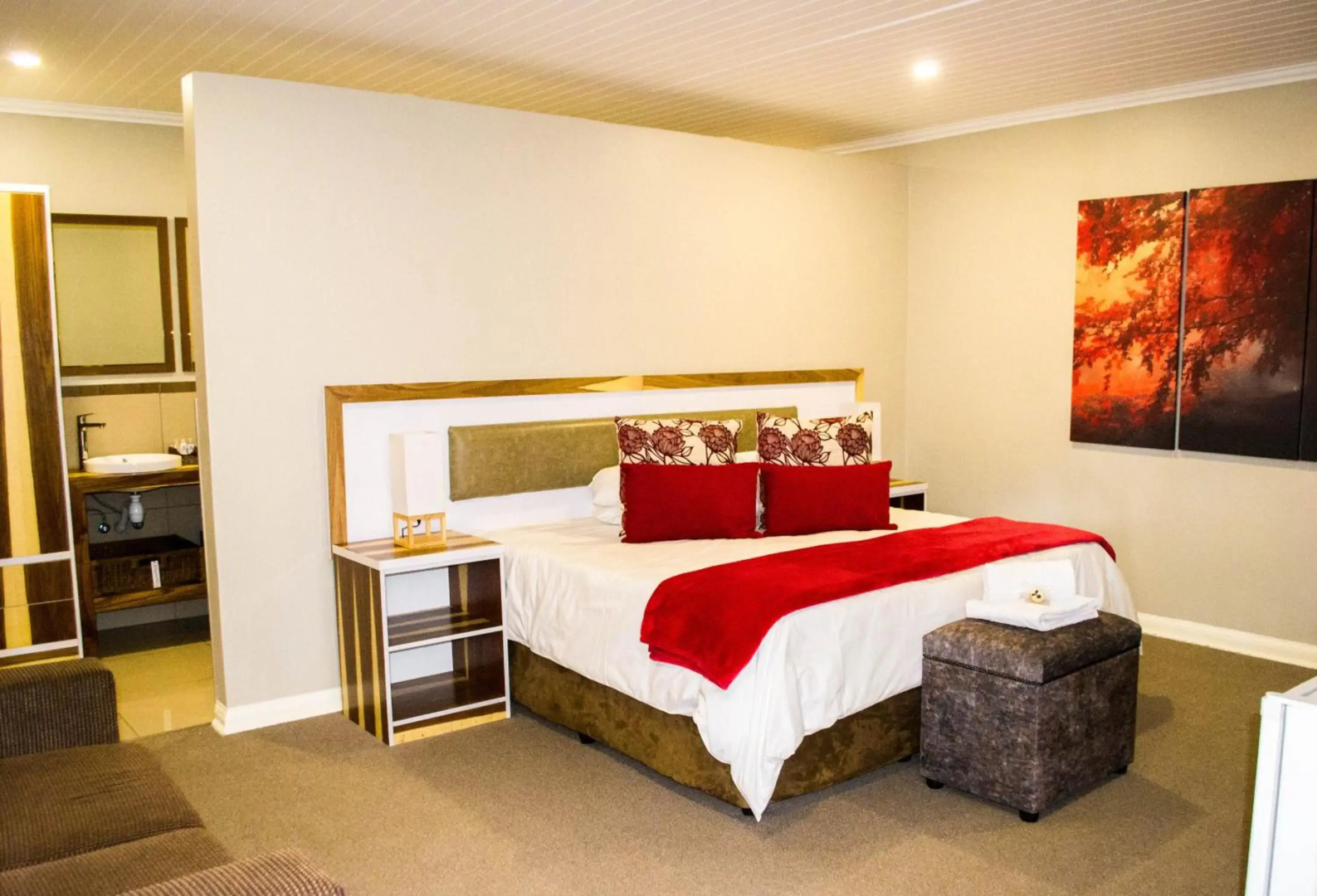 The Hank Guesthouse Pty Ltd