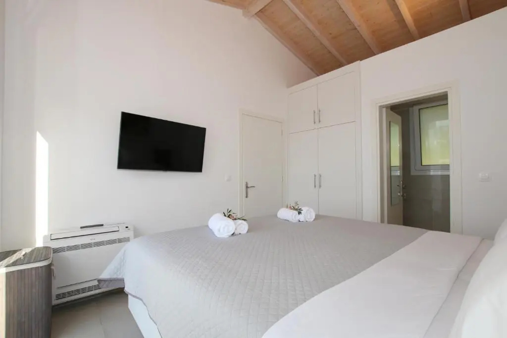 Sunset Sea View Villa 10