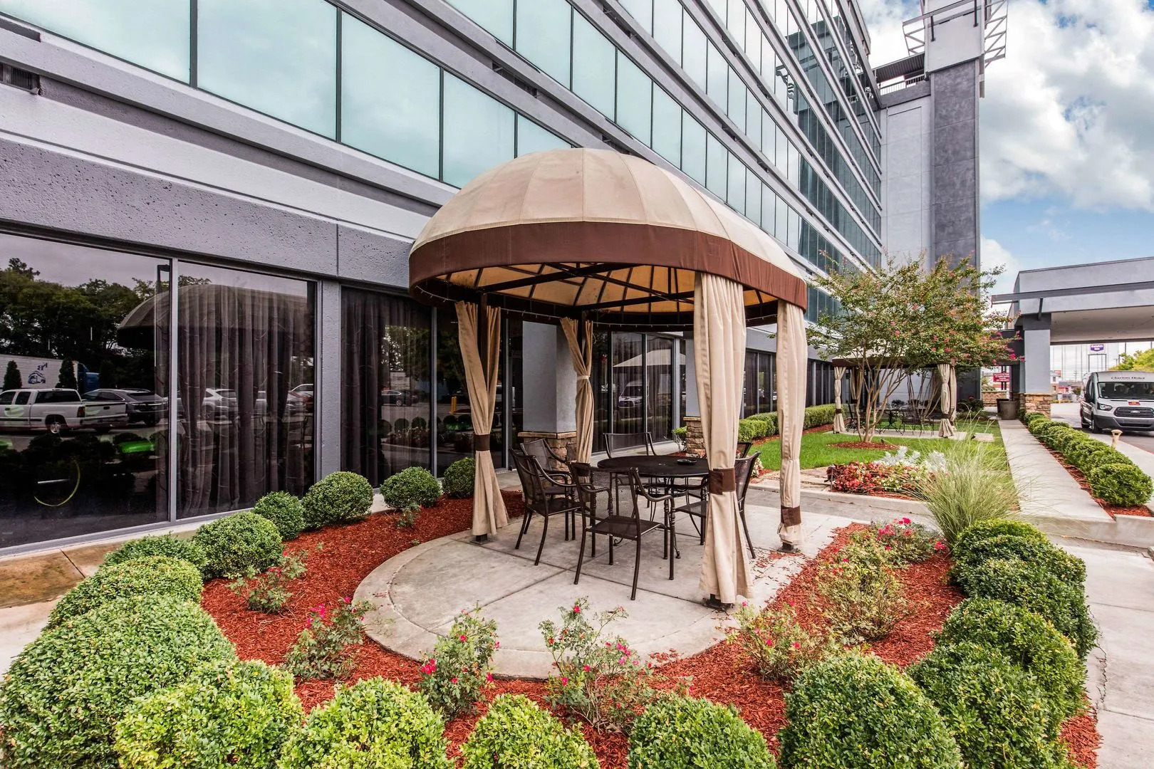 Holiday Inn Nashville Downtown - Stadium by IHG