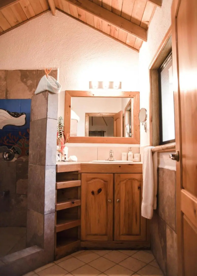 Tranquilseas Eco Lodge & Dive Center