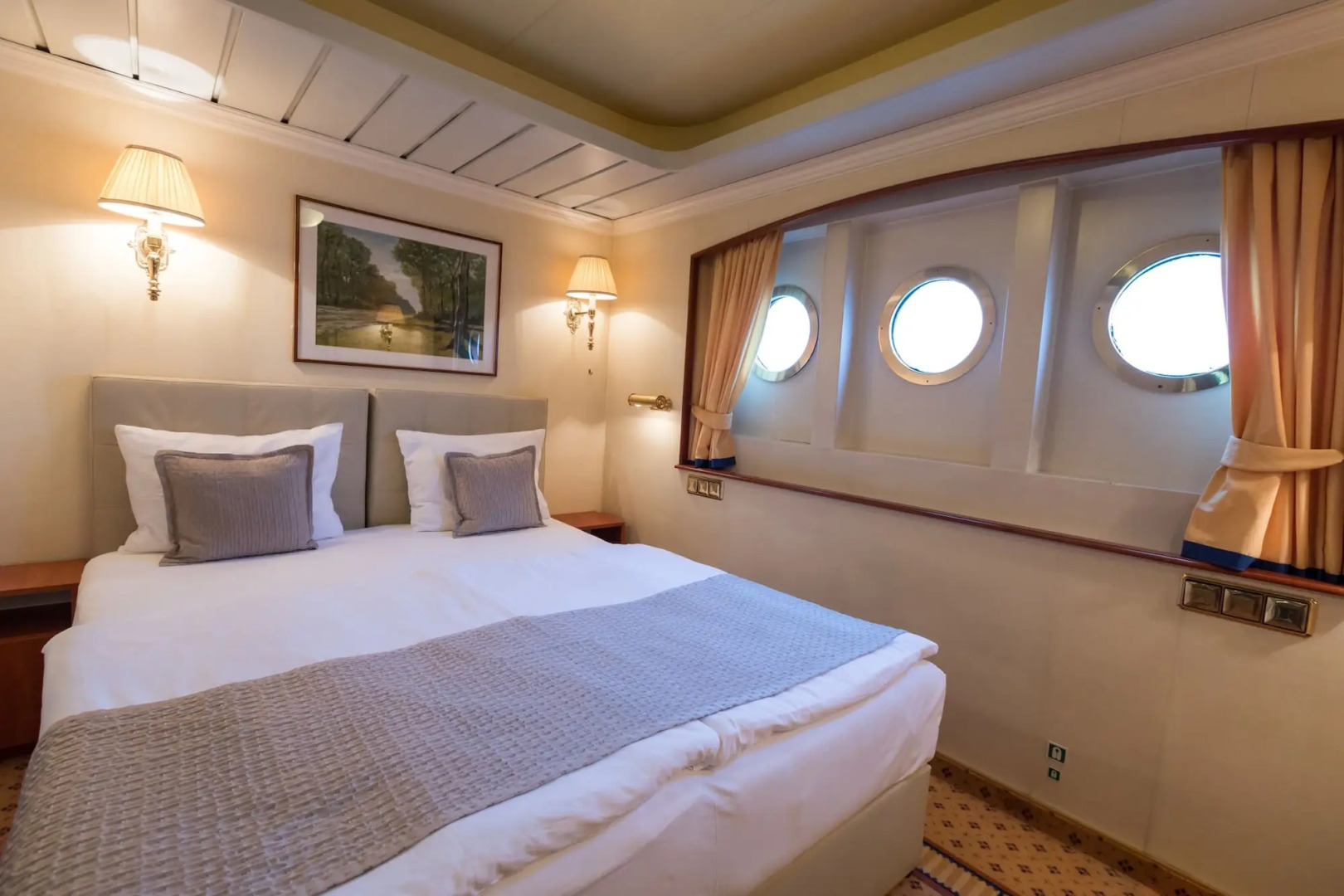 OnRiver Hotels - MS Cezanne