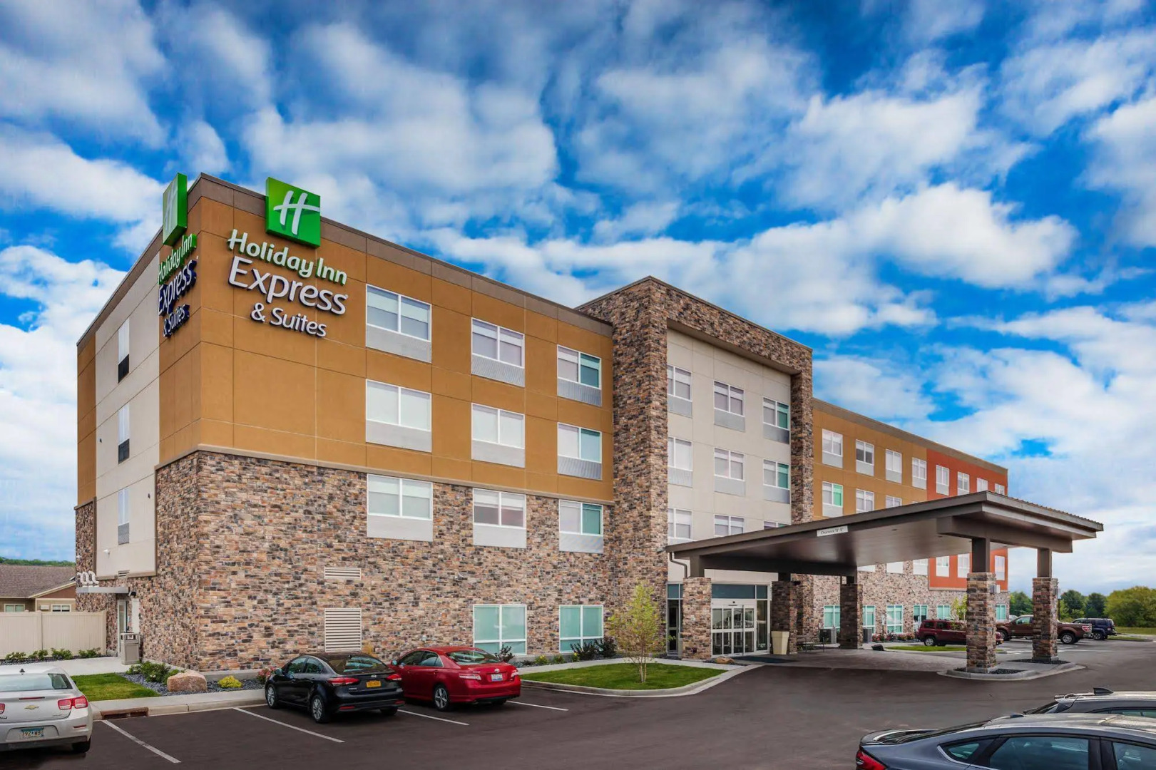 Holiday Inn Express & Suites Rice Lake by IHG