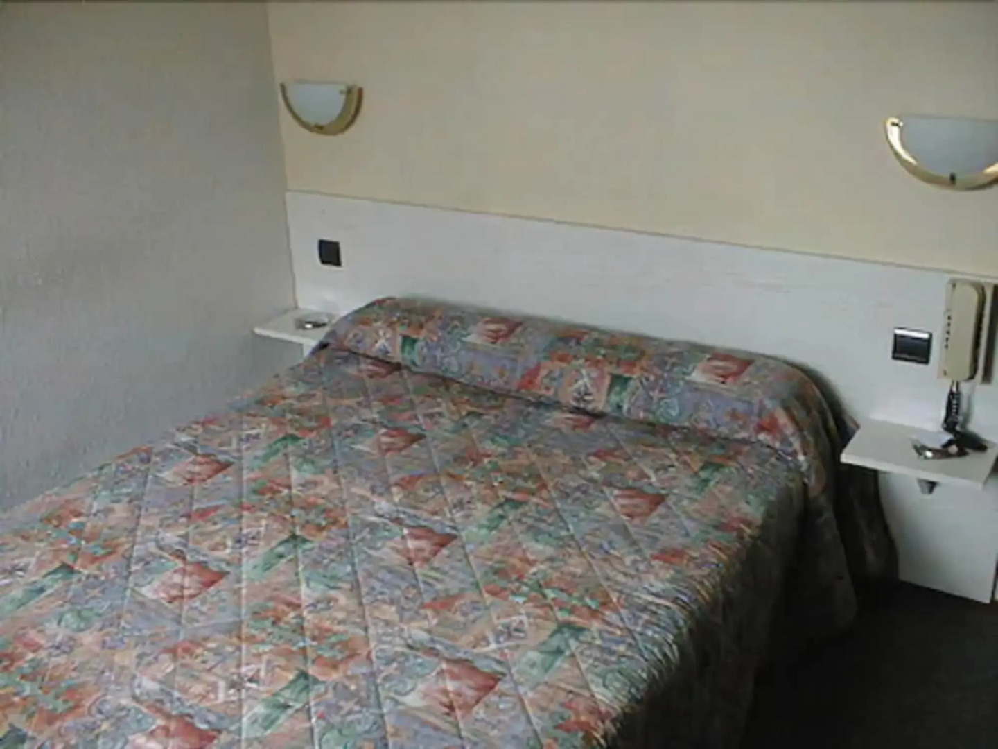 Отель Ferney République