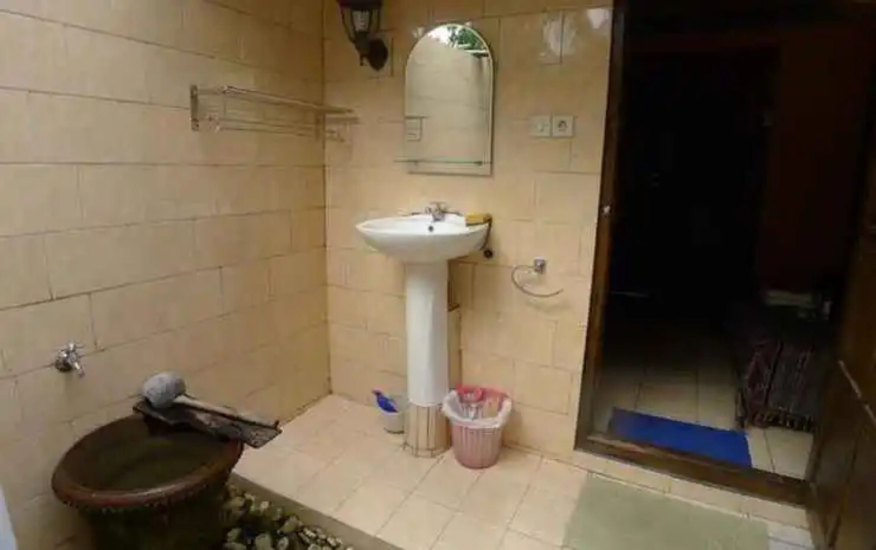 Kampoeng Baron Guest House